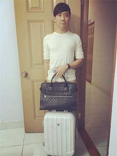  Trấn Thành chụp ảnh dễ thương.