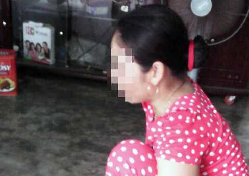 cạm bẫy, "trò chơi tình ái", Công an T.X Bình Long, tiếng sét ái tình