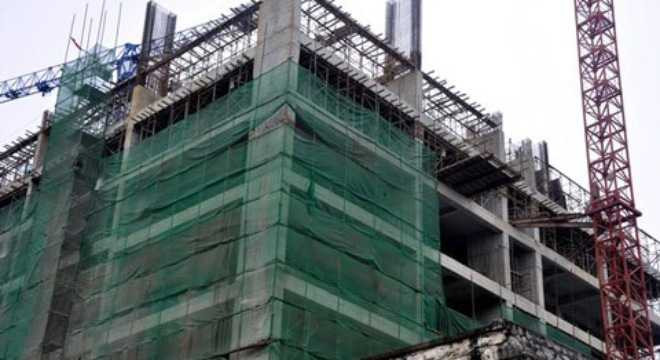 Dự án Sky Garden hiện vẫn dừng thi công, không biết đến bao giờ mới tiếp tục.