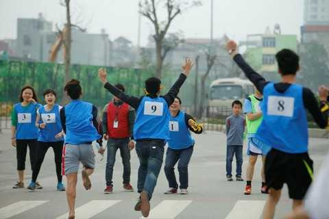 Cư dân “thành phố Thời đại” sôi nổi với Ngày hội thể thao