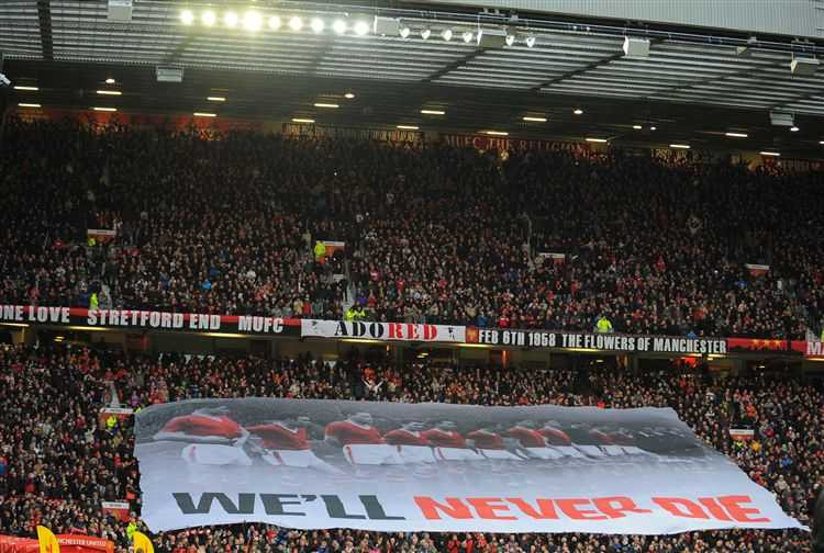 Titanic-Man Utd không chìm, cộng đồng mạng mừng húm