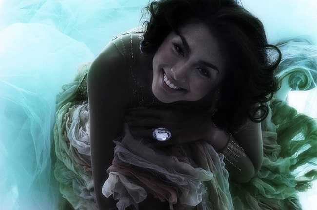 Tăng Thanh Hà từng một lần tiết lộ bí quyết để được như vậy: 'Tôi có được chút tên là nhờ sự yêu thương của khán giả'.