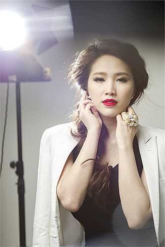 Chương trình 'Tôi toả sáng' số thứ 2 đã chính thức công bố 2 nhân vật chính là Bảo Thy và Cao Thái Sơn.