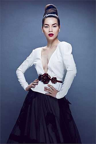 'Soi' nhà sang của hai nữ ca sỹ họ Hồ: