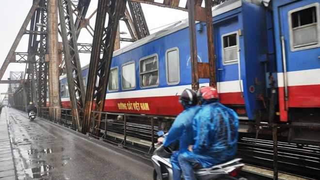 Dự án đường sắt đô thị Hà Nội tuyến số 1 Yên Viên - Ngọc Hồi triển khai từ năm 2013.
