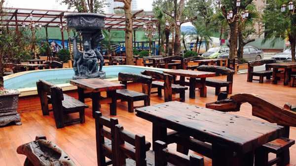 Hà Nội: 'Xé nát' công viên thành quán nhậu