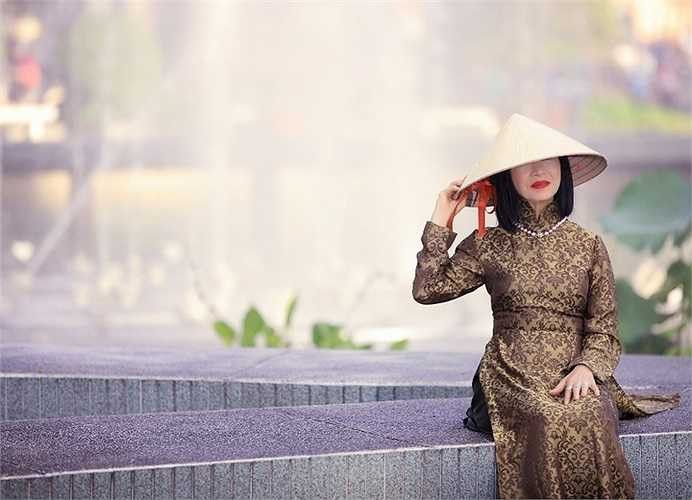 Xuất hiện trong đêm nhạc 'Tình khúc vượt thời gian' tháng 3, nữ danh ca sẽ biểu diễn lại ca khúc 'Cho em tuổi ngọc' được nhạc sỹ Lam Phương viết tặng riêng cho bà.