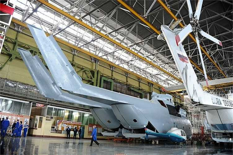 Phần đuôi của các trực thăng của nhà máy vũ khí Tula