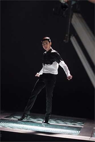 Ngoài ra, Noo Phước Thinh chia sẻ anh và ca sỹ Thuỷ Tiên cũng đang hoàn thiện album song ca và hy vọng sẽ cho ra mắt công chúng trong thời gian gần nhất.