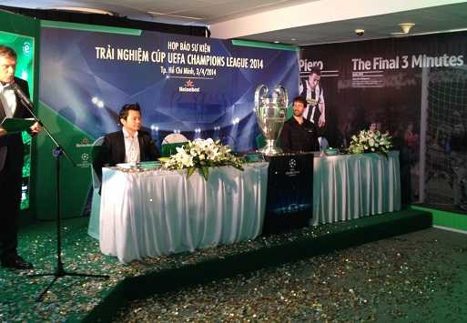 Ruud Van Nistelrooy vietnam