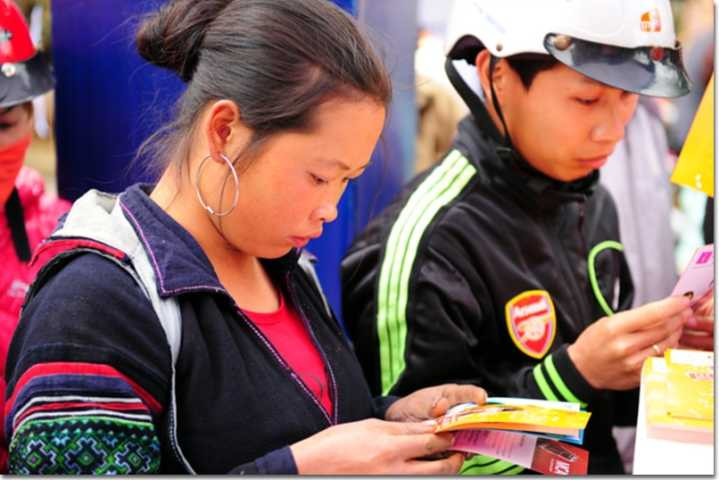 Rộn ràng khai hội 'Sắc xuân Tây Bắc'