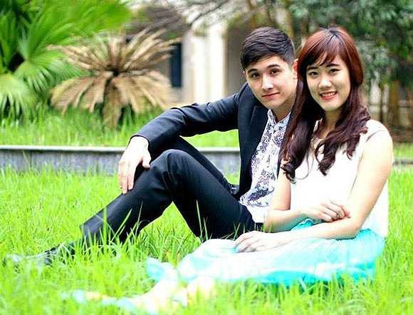 Chan Anton - chàng trai người Ukraina hiện là một trong những nam sinh hot nhất học viện Ngoại giao. Anh chàng ngoại quốc này sinh năm 1994 và đang theo học chuyên ngành Kinh tế quốc tế khóa 39.