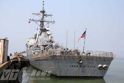 Chiến hạm, tàu khu trục, USS, John S.McCain, chiến hạm, Hải quân Mỹ, Việt Nam, Đà Nẵng