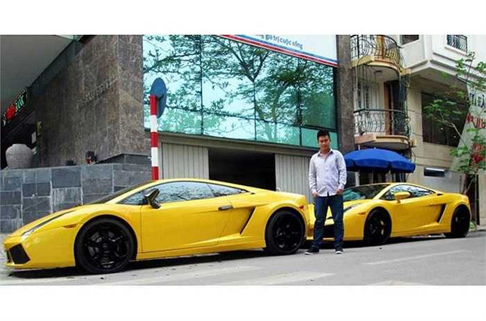 Góp mặt trong buổi hội tụ đầy bất ngờ này có bộ đôi Lamborghini Gallador, Lamborghini LP640, Ferrari 458 màu đen.