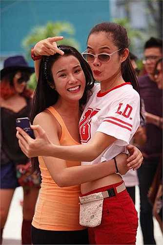 Cô cũng chia sẻ vì không thể tham gia cuộc đua năm nay nên nhất định phải đến trong buổi casting để được sống lại với không khí hào hứng và tràn đầy năng lượng này.