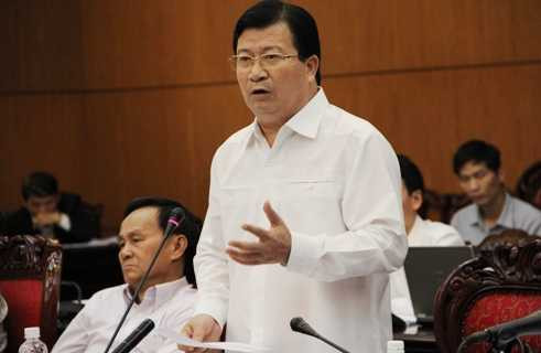 Bộ trưởng Trịnh Đình Dũng