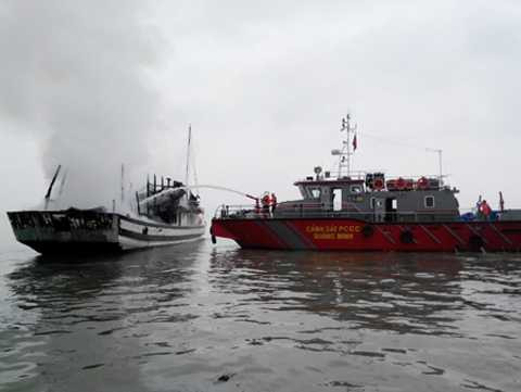 cháy tàu, vịnh Hạ Long, UBND tỉnh Quảng Ninh, Bann quản lý vịnh