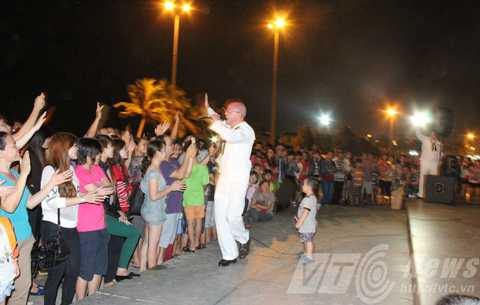 Đà Nẵng, Hải quân Hoa Kỳ, lính Mỹ, công viên Biển Đông, USS John S. McCain (DDG 56), chiến hạm