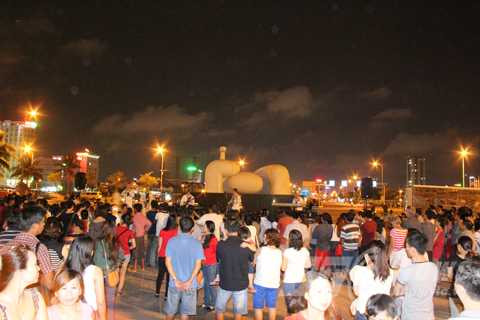 Đà Nẵng, Hải quân Hoa Kỳ, lính Mỹ, công viên Biển Đông, USS John S. McCain (DDG 56), chiến hạm