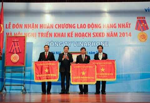 VinaPhone, gương mặt vàng của viễn thông Việt Nam