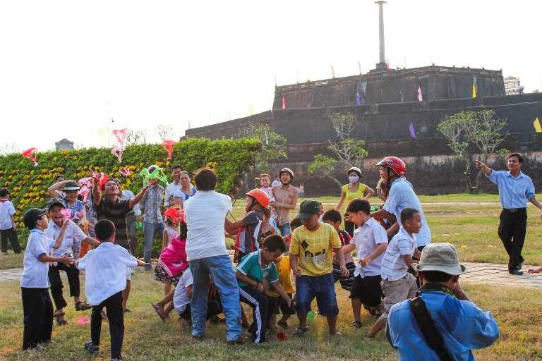 Liên hoan diều đề lại nhiều niềm vui cho du khách đến Huế