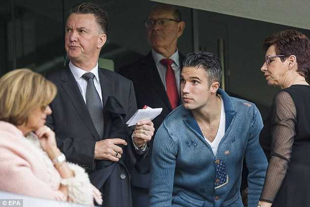 van persie chấn thương