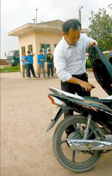 Thái Bình: Giật điện thoại phóng viên, thách thức công an tỉnh