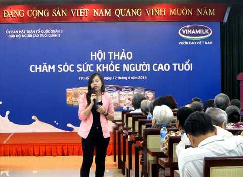 Vinamilk chăm sóc sức khoẻ Người cao tuổi TP.HCM