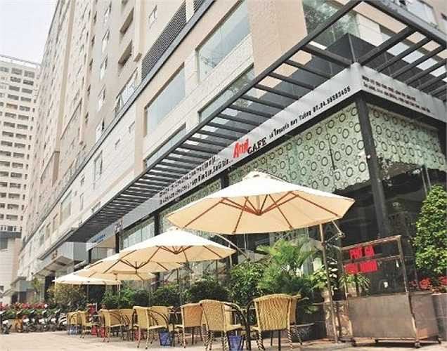 Chủ đầu tư Dự án Hapulico (Thanh Xuân) 'chiều' khách hàng đến mức cho khách dọn về ở trước, đóng tiền sau. Với dự án 17T2, người mua nhà trong tháng 7-8 sắp tới sau khi thanh toán 50% giá trị hợp đồng sẽ được nhận chìa khóa căn hộ, sau 1 năm mới phải thanh toán hết (không tính lãi suất).