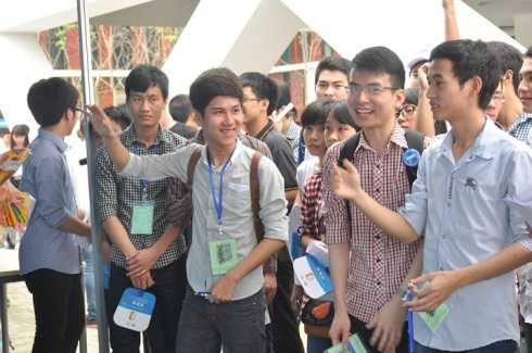 sinh viên công nghệ thông tin