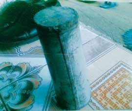 Sập bẫy với 'thiên thạch' giá 215 tỷ đồng