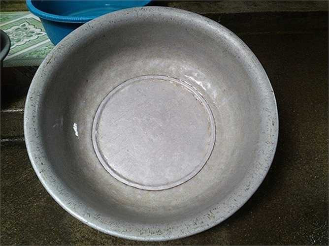 Đồ của Liên Xô từng được coi là 'đồ đồng, cối đá', đơn giản, nặng nhưng rất bền.