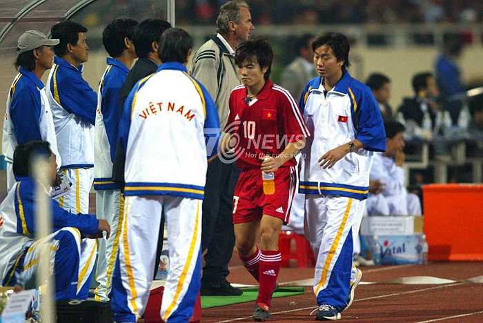 Với một thế hệ tài năng đã khẳng định được giá trị ở những giải đấu trước đó, người hâm mộ có quyền đặt hy vọng Vàng lên những cầu thủ như Văn Quyến.