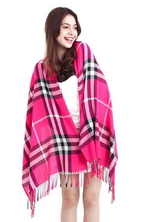 Bí quyết mặc đẹp và khỏe khi đi du lịch