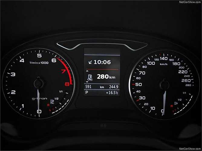 Mẫu xe này ra mắt từ cuối năm ngoái tại triển lãm xe Việt Nam.