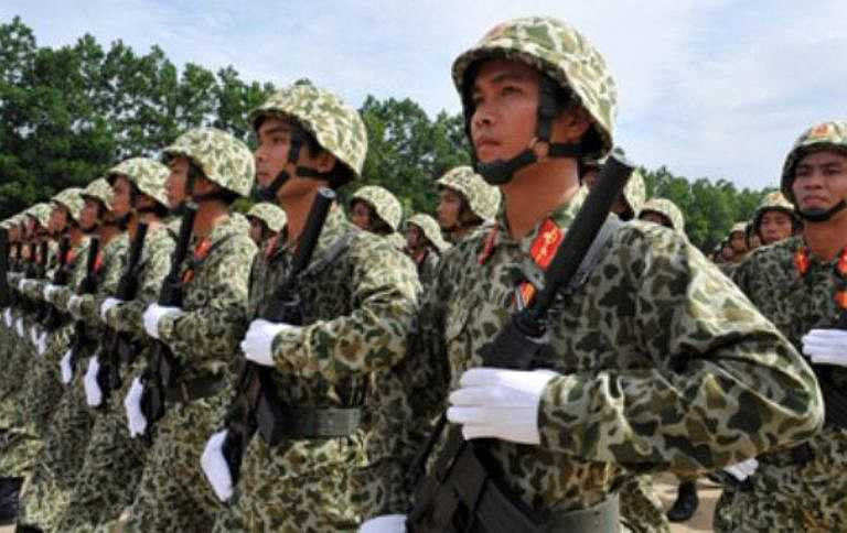 Ưu điểm chính của M4A1 là độ chính xác tốt, không bị kẹt đạn, tốc độ bắn cao cùng độ ổn định tốt. 