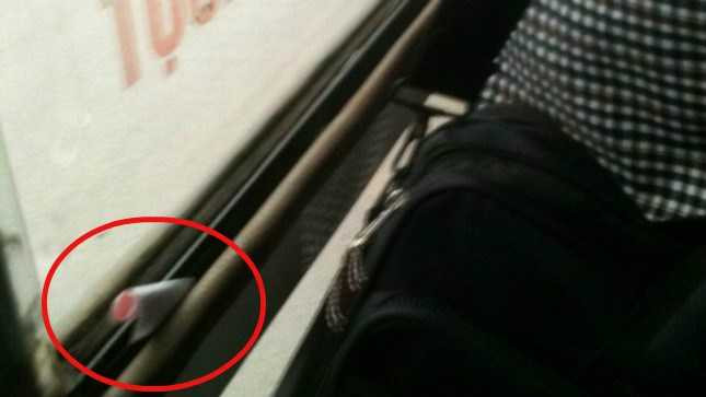 Bóc mẽ trò 'lậu vé' của lơ xe buýt Hà Nội