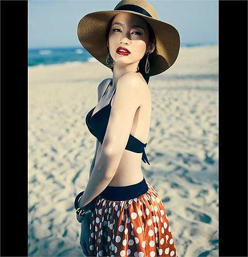 Trương Tri Trúc Diễm hiện lên thật kiêu kỳ và xinh đẹp.