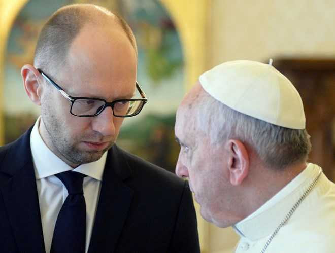 Thủ tướng tạm quyền Ukraine Arseniy Yatsenyuk tiếp kiến Giáo hoàng Francis