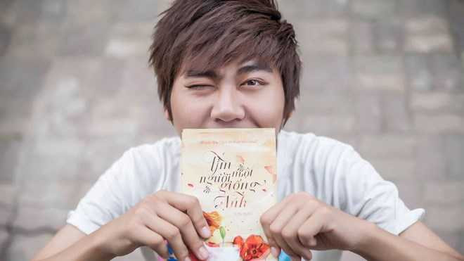 Thủ khoa sơn paris và trót lỡ chạm môi nhau