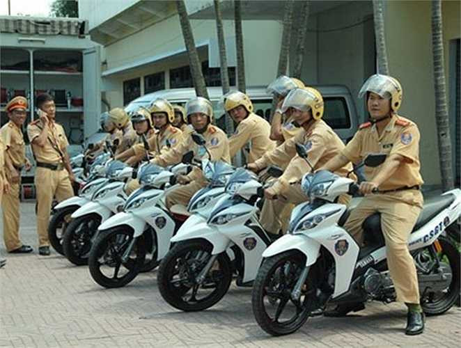 Cuối năm 2013, lực lượng CSGT tại Thái Bình và Nghệ An được trang bị 130 chiếc Jupiter RC đặc biệt. Đây là những mẫu xe được Yamaha Việt Nam thiết kế riêng cho lực lượng chức năng tại 2 tỉnh này.