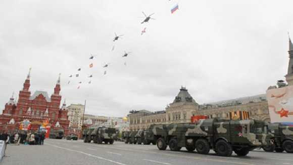 Hàng chục chiến cơ 'khủng' của Nga tham gia duyệt binh