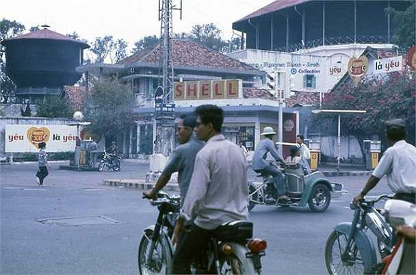 Ngã tư Hồng Thập Tự – Pasteur – 1966 -72
