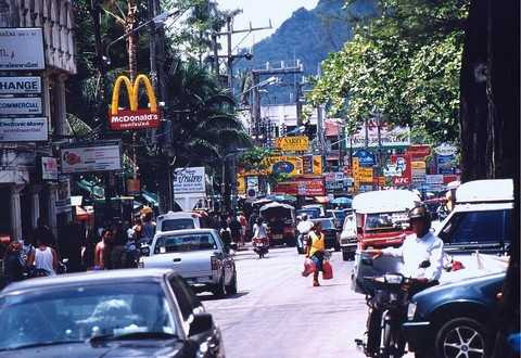 Cuồng nhiệt cùng Castrol, đoạt vé tới Brasil