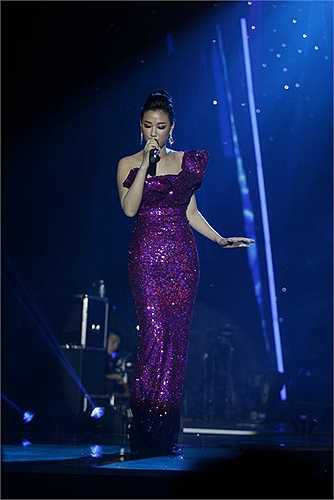 Sự thể hiện xuất sắc của Maya trong một chương trình hát live, với những khách mời là diva và danh ca nổi tiếng đã giúp cho cô ghi được một dấu ấn đẹp trong lòng khán giả. 