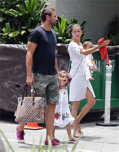 Nguyên nhân dẫn tới cuộc hôn nhân đổ vỡ của thiên thần nội y Adriana Lima vẫn chưa được người trong cuộc tiết lộ.