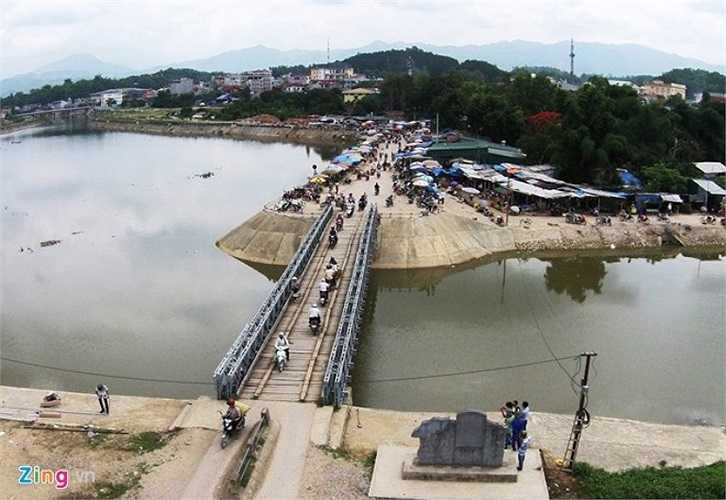 Sau 60 năm tồn tại, cây cầu được tu sửa nhiều lần, tuy nhiên vẫn giữ khá nguyên bản kết cấu trước đây. Người dân hiện vẫn qua lại hàng ngày trên cây cầu lịch sử.