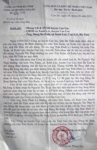 Cán bộ xã nhận 'giúp' tiền chế độ người chết trong 10 năm