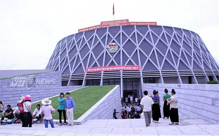 Bảo tàng Chiến thắng Điện Biên Phủ sáng 6/5.