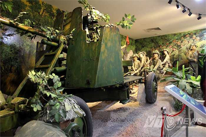 Kéo pháo, một hình ảnh huyền thoại của chiến dịch Điện Biên Phủ và tạo nên những đòn đánh bất ngờ khiến địch choáng váng sau này.